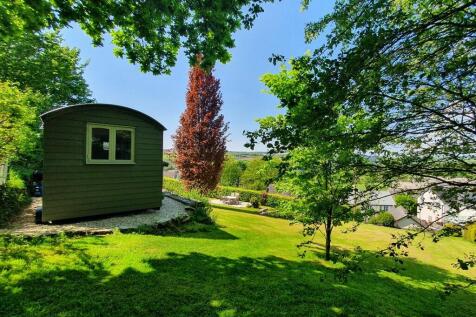 3 bedroom cottage for sale