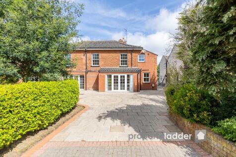 5 bedroom house for sale