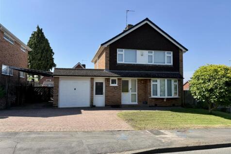 Kelmarsh Avenue, Wigston LE18 3 bed detached house for sale
