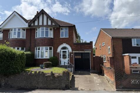 Middleton Street, Old Aylestone... 3 bed semi