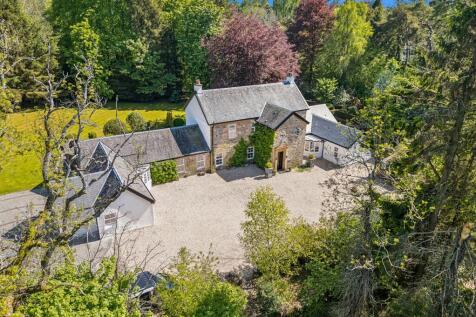 Pedmyre Lane, Carmunnock, Glasgow 4 bed detached house for sale
