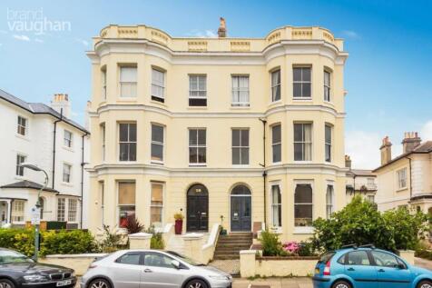 Medina Villas, Hove, BN3 2 bed flat for sale