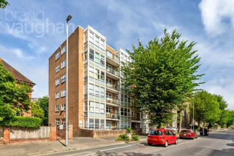 The Drive, Hove, East Sussex, BN3 2 bed flat for sale