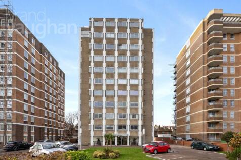 Grand Avenue, Hove, BN3 2 bed flat for sale