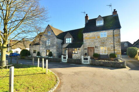 The Cross, Bretforton, WR11 7JE 10 bed detached house for sale