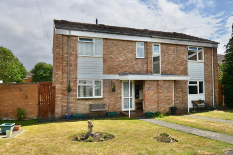 Maycroft, Hampton, Evesham, WR11 2NX 3 bed semi
