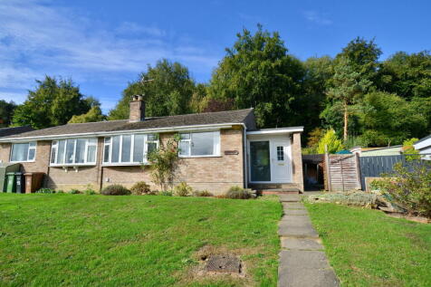 2 bedroom semi-detached bungalow for sale