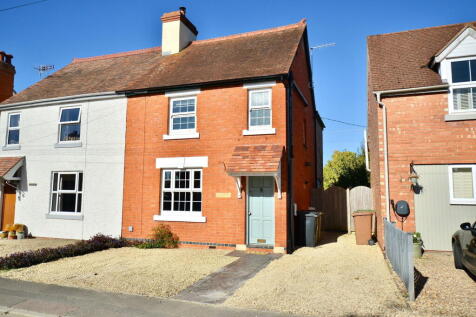 Shinehill Lane, South Littleton, WR11... 4 bed semi