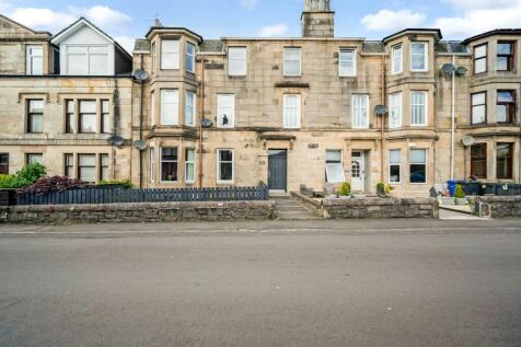 Carlton Place, Moss Road, Kilmacolm 2 bed flat for sale