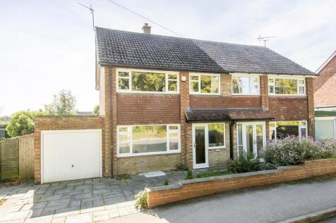 3 bedroom semi-detached house for sale