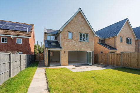Plaxton House, Sudbury Road... 4 bed detached house for sale