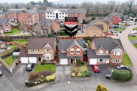 Chaffinch Close, Congleton 4 bed detached house for sale