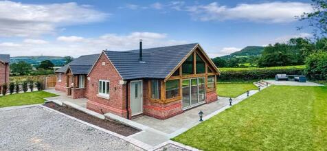 3 bedroom detached bungalow for sale