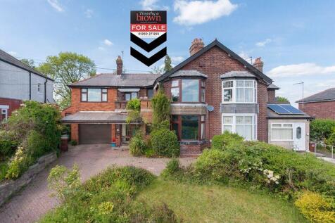 4 bedroom semi-detached house for sale