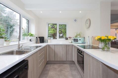 Park Lane, Congleton 3 bed detached bungalow for sale