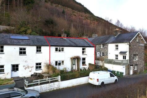 3 Tanrallt, Corris, Machynlleth, SY20... 3 bed end of terrace house for sale