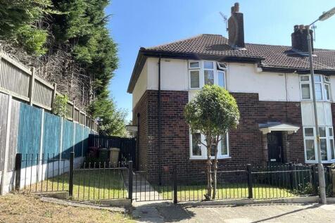 2 bedroom semi-detached house for sale