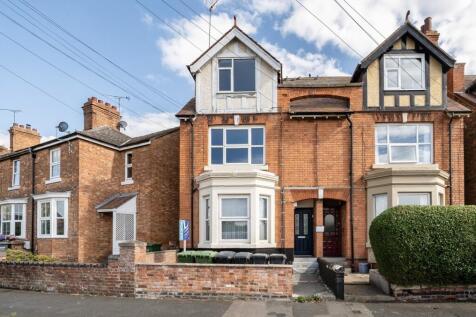 Burford Road, Evesham, Worcestershire 4 bed terraced house for sale