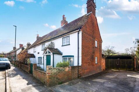 High Street, Old Woking, Woking 3 bed end of terrace house for sale