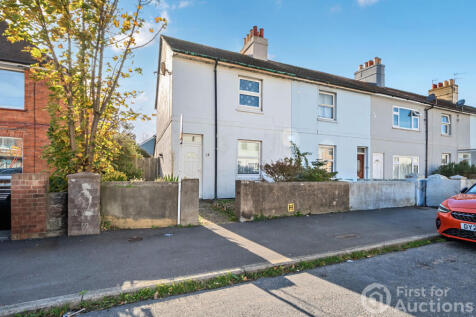 Rye Street, Eastbourne, East Sussex 2 bed terraced house for sale