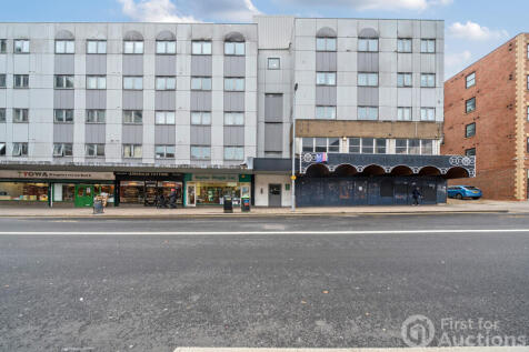 Park Street, Luton, Bedfordshire 1 bed apartment for sale