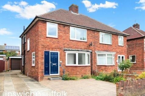 Chesterfield Drive, Ipswich 2 bed semi