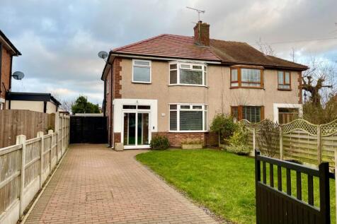 3 bedroom semi-detached house for sale