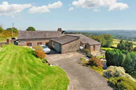 3 bedroom barn conversion for sale