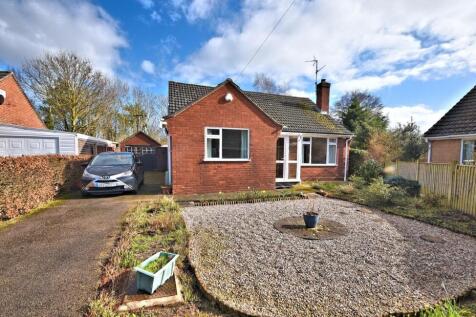 2 bedroom detached bungalow for sale