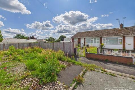 2 bedroom semi-detached bungalow for sale