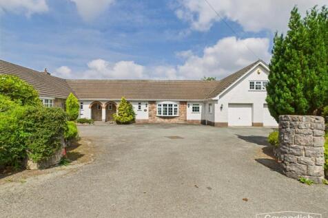 6 bedroom detached bungalow for sale