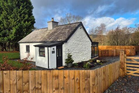 1 bedroom cottage for sale