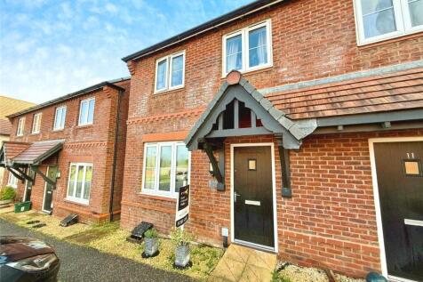 Birdwood Crescent, Bideford, Devon 3 bed semi