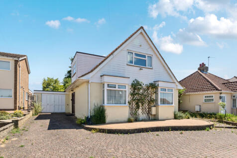 3 bedroom bungalow for sale