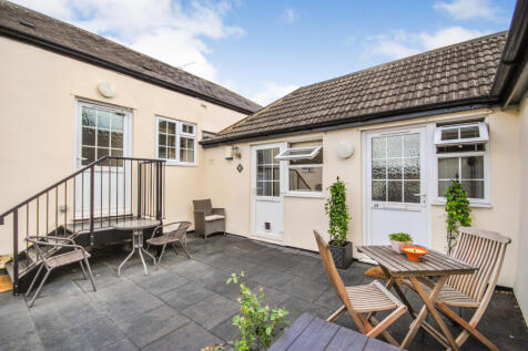 Bells Walk, Sawbridgeworth CM21 1 bed apartment for sale