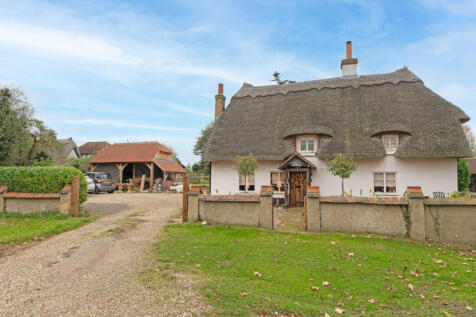 Gaston Green, Bishop's Stortford CM22 5 bed detached house for sale