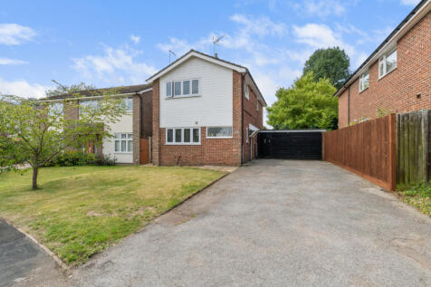 Kingsmead, Hertfordshire CM21 4 bed detached house for sale