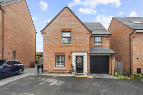 Giffin Way, Hertfordshire CM21 3 bed detached house for sale