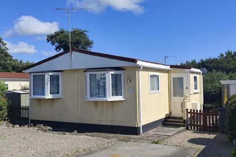 2 bedroom park home for sale