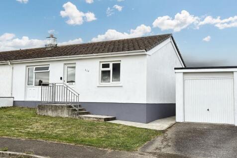 2 bedroom semi-detached bungalow for sale