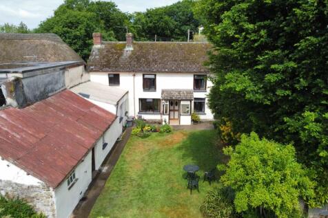 Rectory Road, Dolton 3 bed terraced house for sale