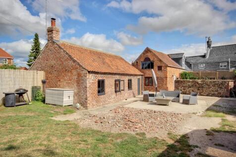 Bridlington Road, Beeford, Driffield 2 bed house for sale