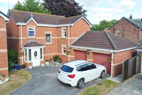 Sellers Drive, Leconfield 4 bed detached house for sale