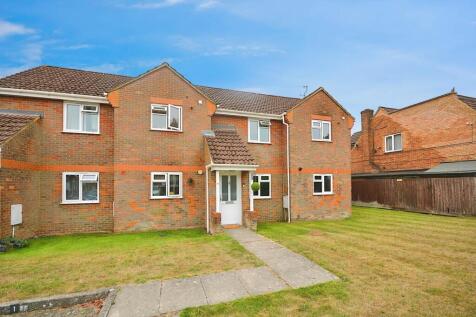 Pavilion Way, Amersham 2 bed flat for sale