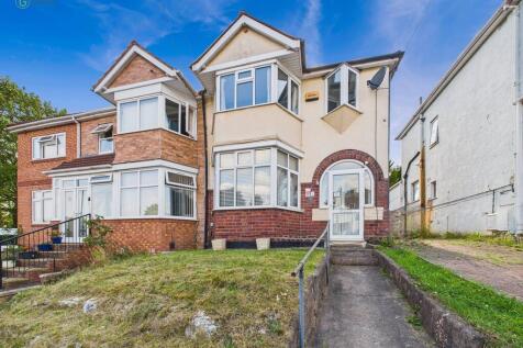 Raymond Avenue, Birmingham B42 3 bed semi