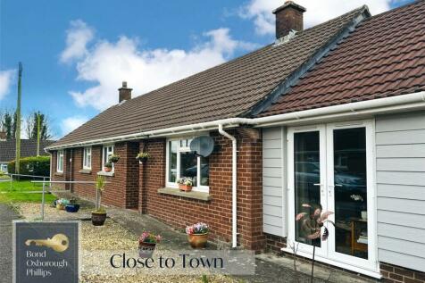 South Molton, Devon 2 bed bungalow for sale