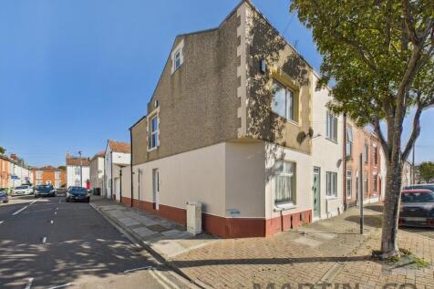 Stansted Road, Southsea 3 bed end of terrace house for sale