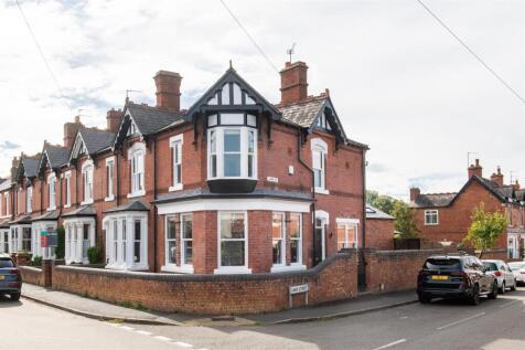 Clifton Street, Stourbridge 3 bed end of terrace house for sale