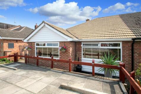 3 bedroom semi-detached bungalow for sale
