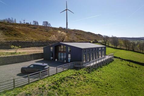 Black Moor Road, Keighley BD22 4 bed barn conversion for sale